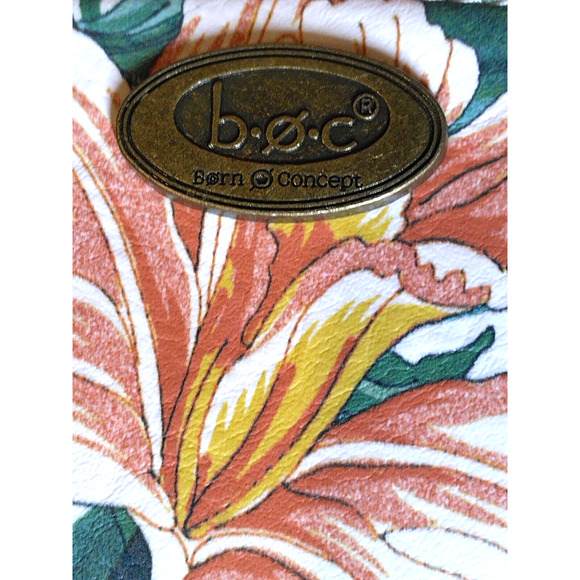 B.O.C. Born Concepts Multicolored Floral Wristlet Summertime Lilies & Sunflower - Picture 4 of 6